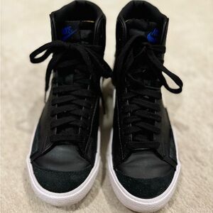 Nike Blazer Mid